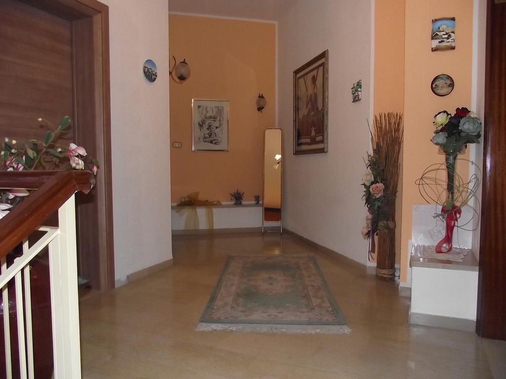 Hotel Ausonia Monte Porzio Esterno foto